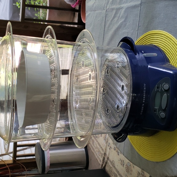 Cook's Essentials 3 tier Steamer, Like new - Picture 5 of 5